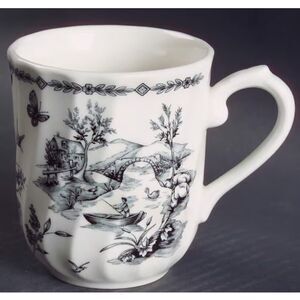 Churchill Toile Black‎ Mug England Scalloped Set Of 2 Coffee Discontinued